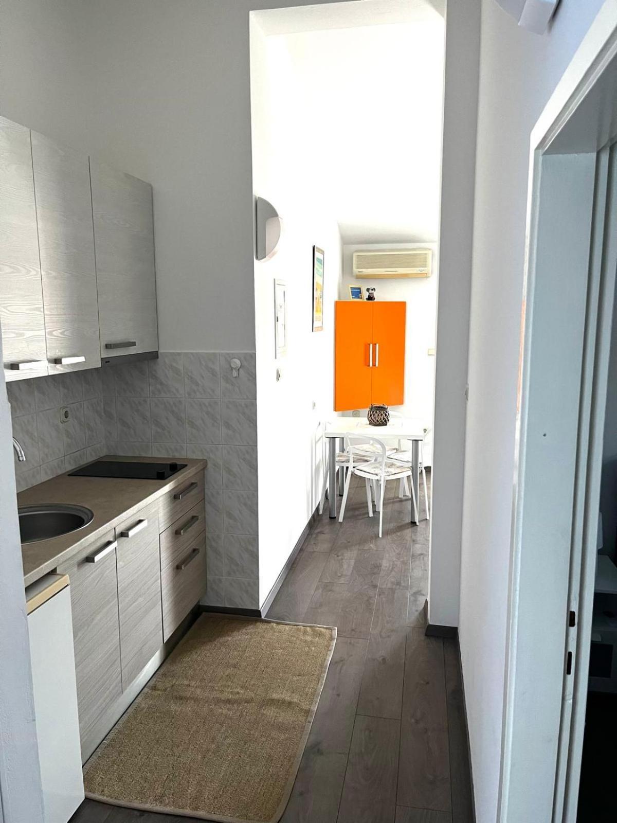 Boomerang Apartments Klek Eksteriør billede